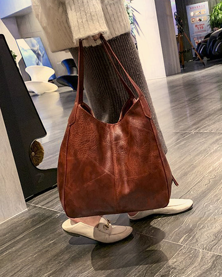 Elegant Shoulder Bag with Soft Leather Texture in America