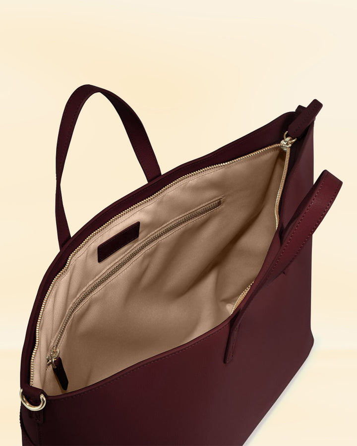 Stand out from the crowd with the stunning Glamorous Gladstone Leather Bag, exclusively available in the USA.
