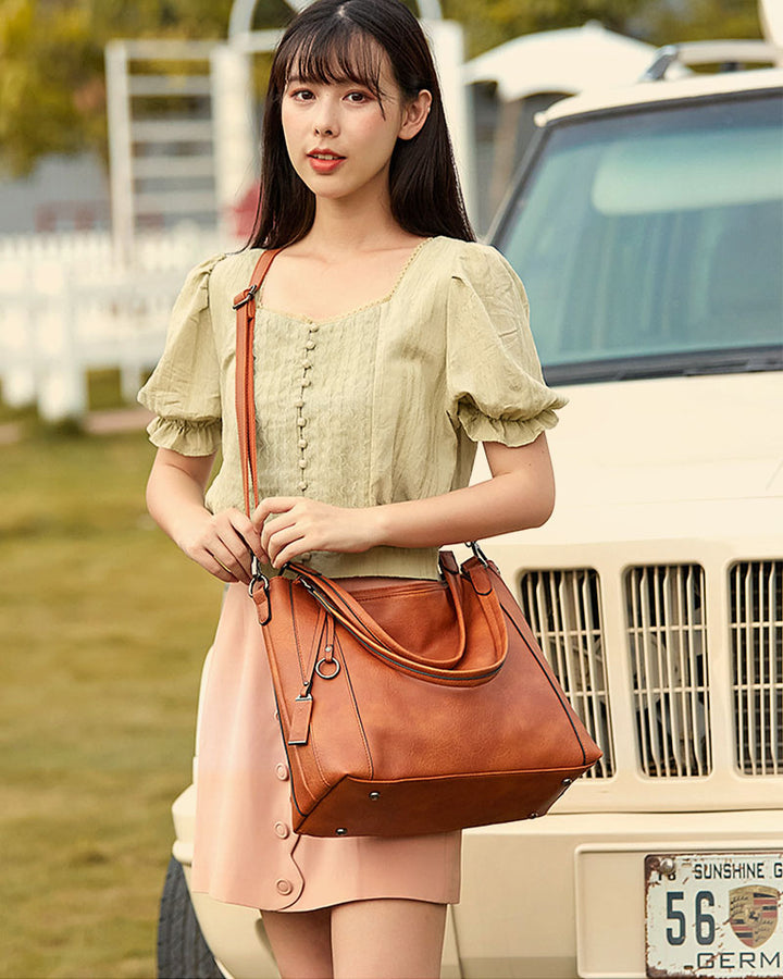 Stylish Tote Bag for Casual Outings in America