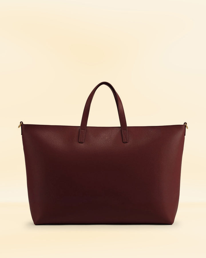 Find your new go-to accessory with the versatile Glamorous Gladstone Leather Bag, now in the USA market.