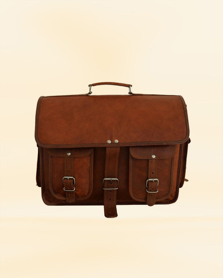 The adjustable shoulder strap of our leather messenger backpack, ideal for the American consumer