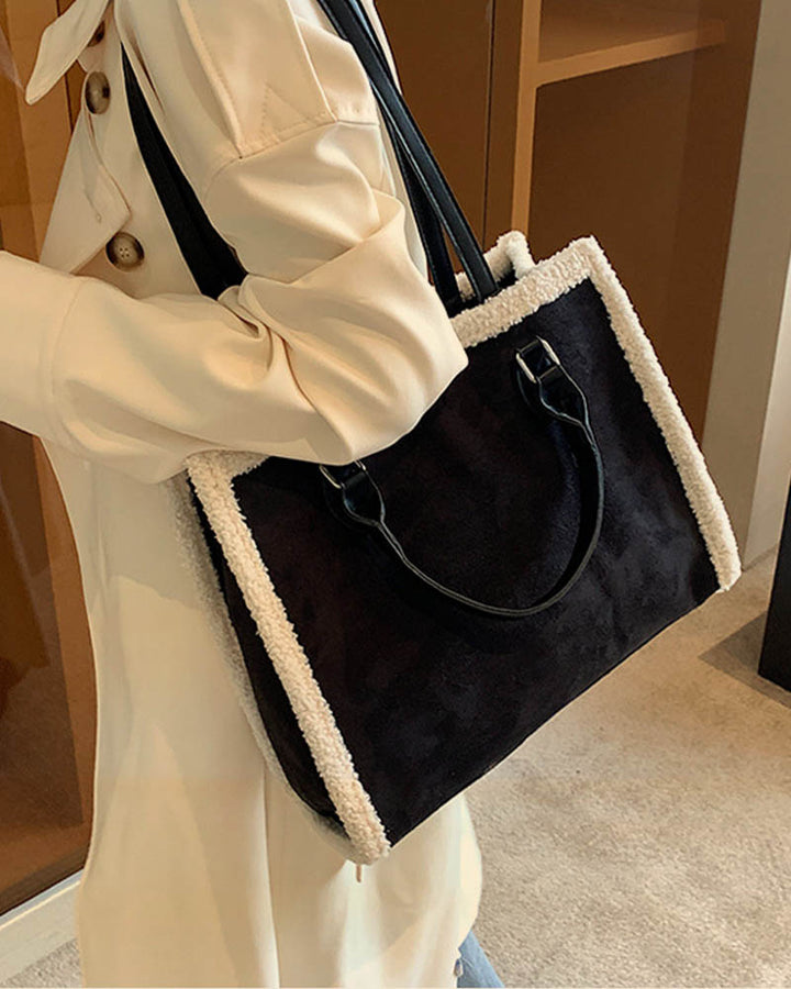 Durable Tote Bag with Distinctive Vintage Look in US 