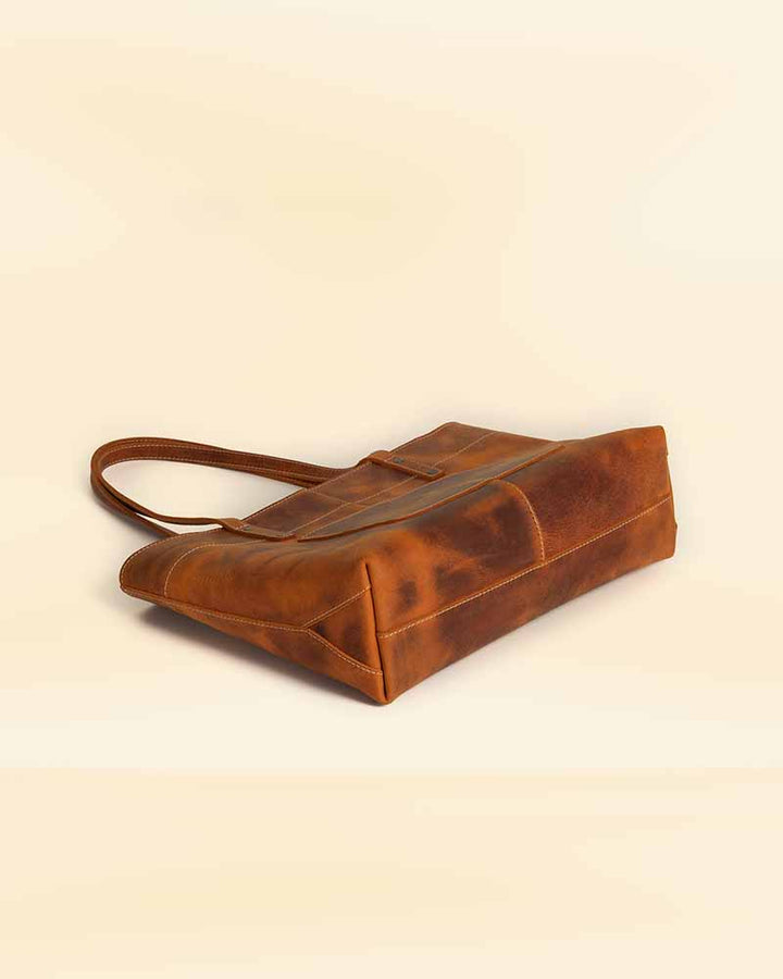 Trendy Leather Tote Bag in France market