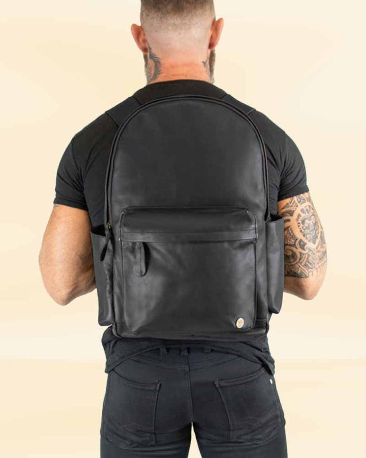 Ideal for an overnight bag in America