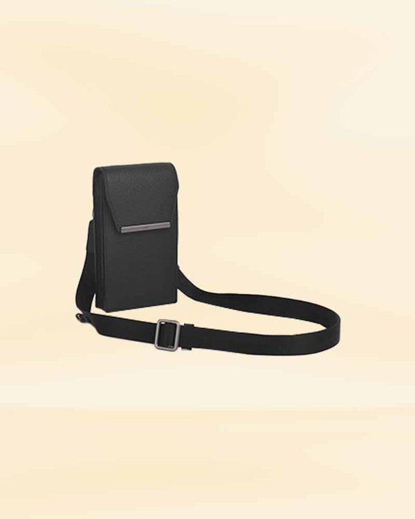 Compact wallet for mobile phones and credit cards USA style