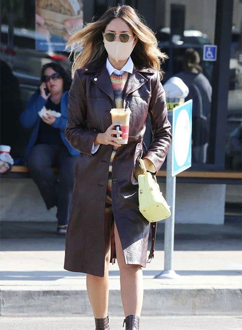 Eiza Gonzalez exudes elegance in a sleek leather trench coat in USA style
