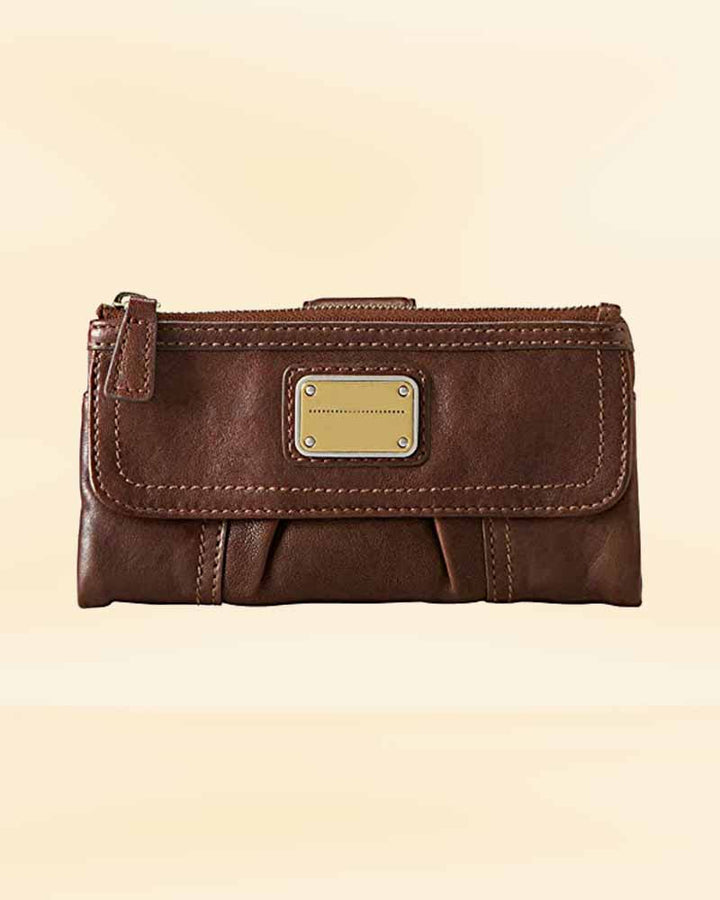 USA market exclusive women's Cora leather wallet clutch in usa